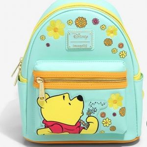 New Loungefly Disney Winnie the Pooh Yellow Flowers Mini Backpack 💚
